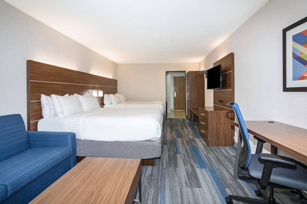 Holiday Inn Express Kansas City - At The Legends! By Ihg Bonner Springs Экстерьер фото