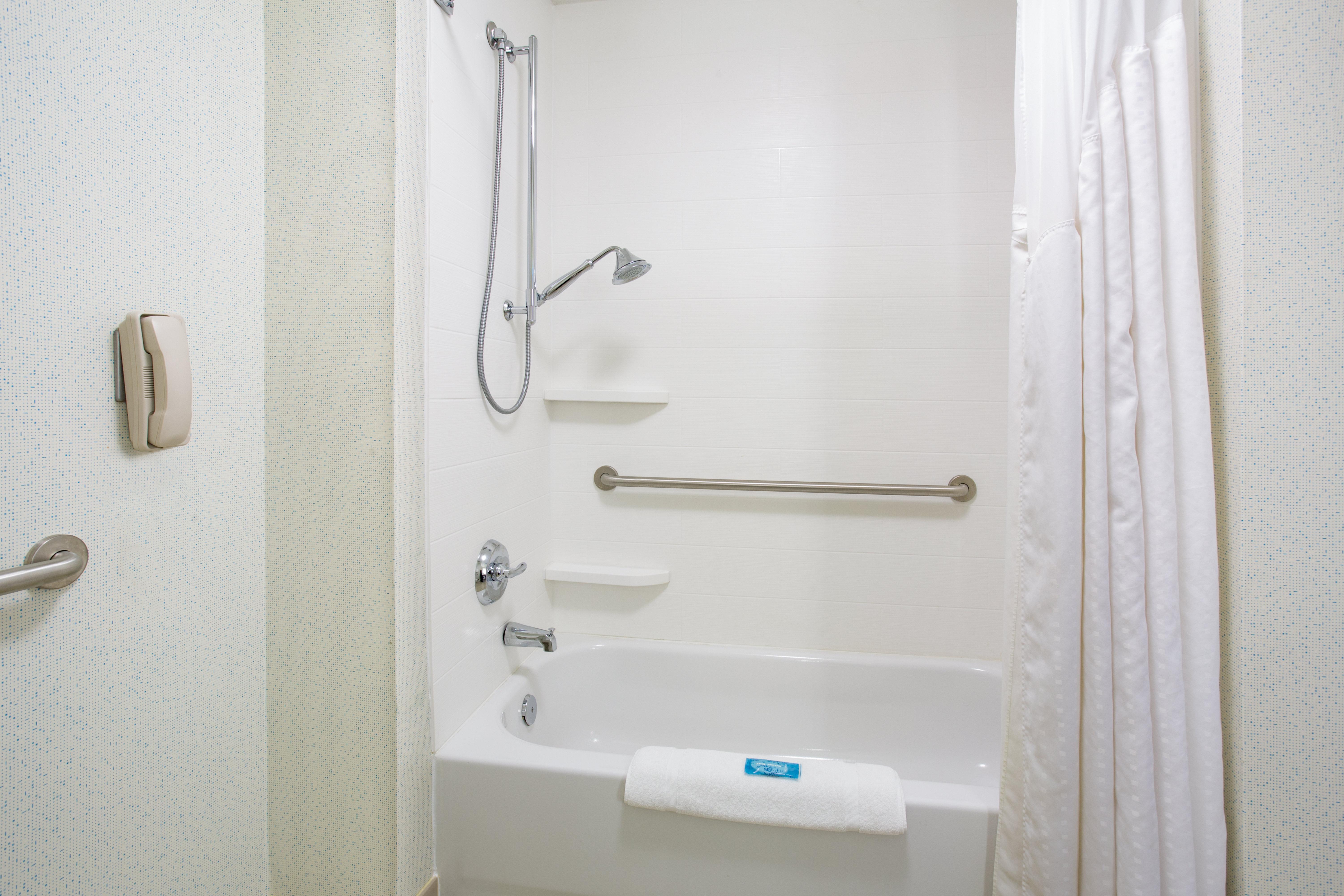 Holiday Inn Express Kansas City - At The Legends! By Ihg Bonner Springs Номер фото