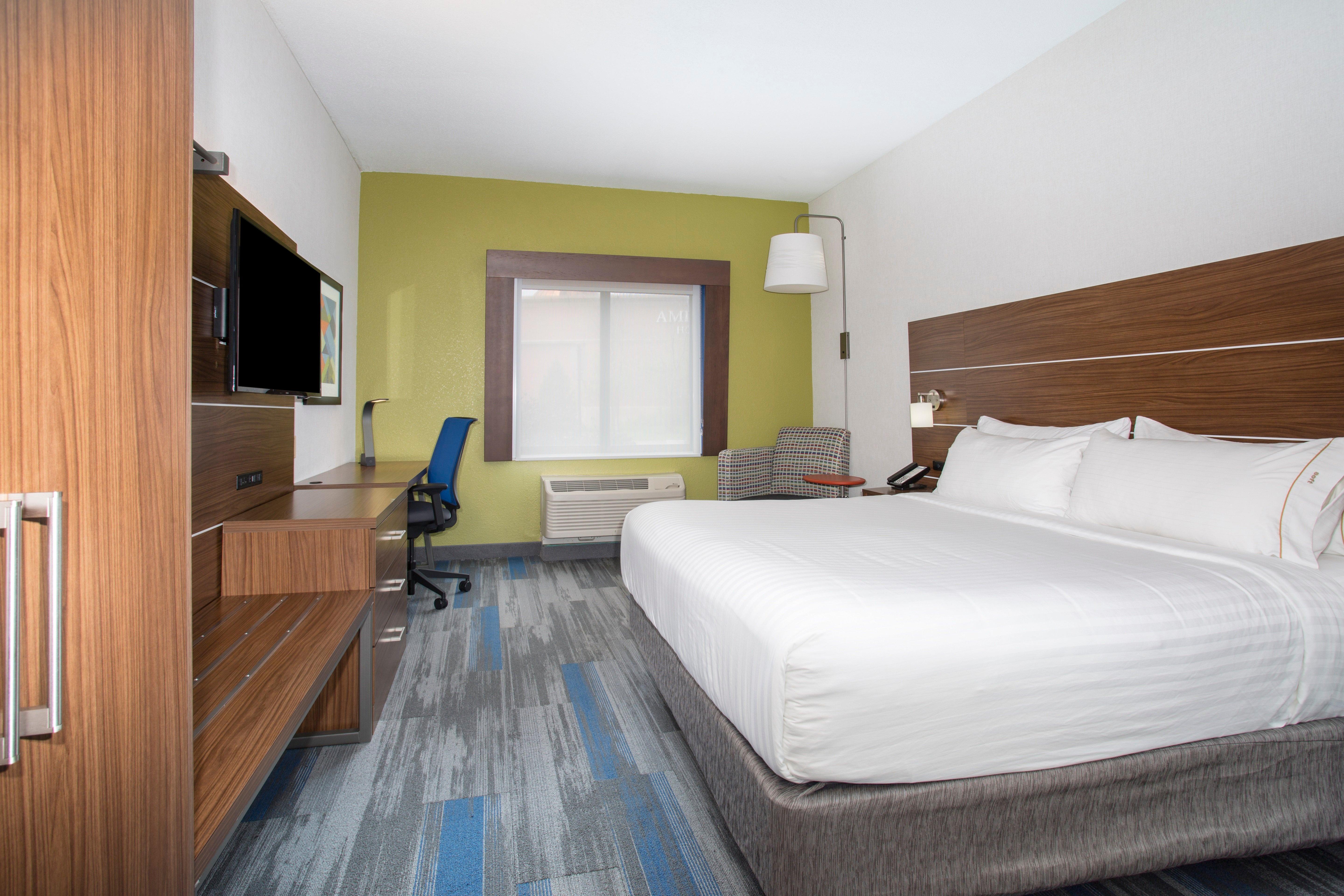 Holiday Inn Express Kansas City - At The Legends! By Ihg Bonner Springs Экстерьер фото